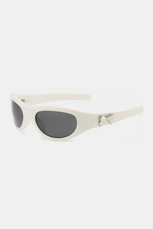 Polycarbonate Frame Cat-Eye Sunglasses