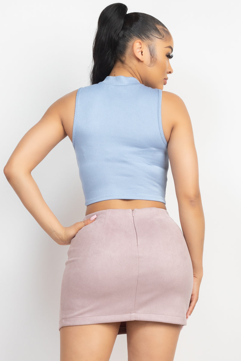 Keyhole-front Crop Top